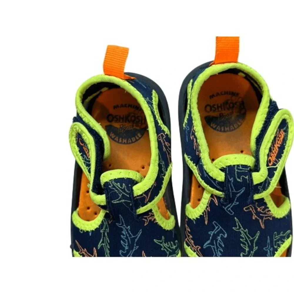 Oshkosh B'Gosh Water Shoes Hammerhead Sharks 5 Blue‎ Yellow Sandals